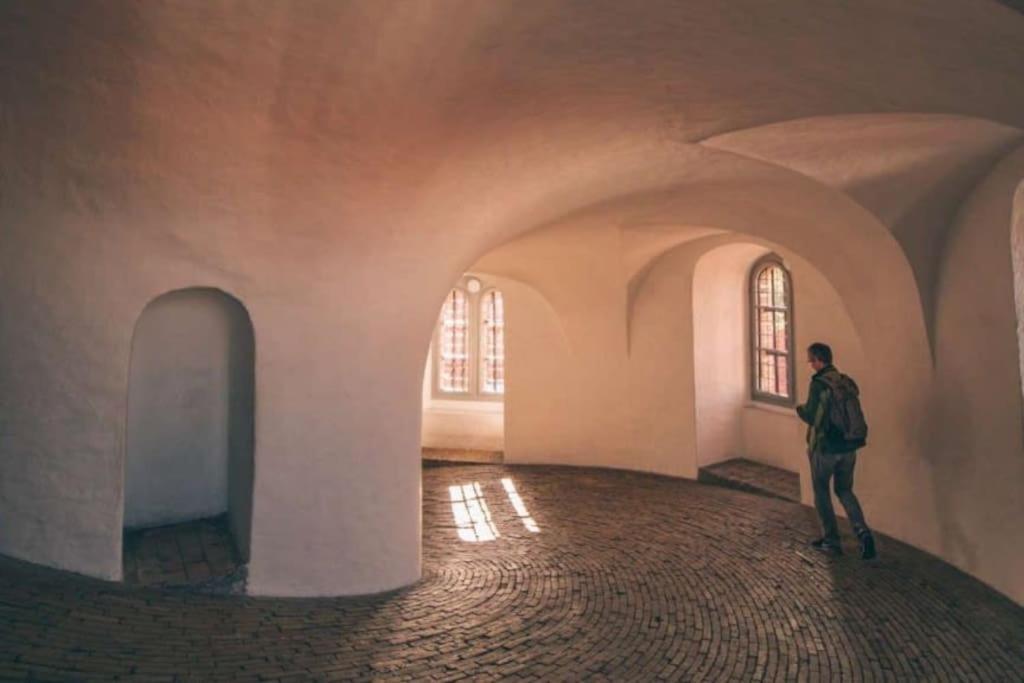 Beautiful Duplex Flat By Rosenborg Castle Leilighet København Eksteriør bilde